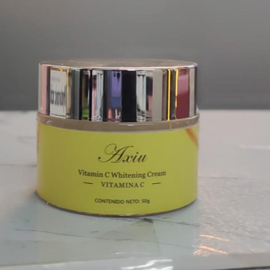 Vitamin C Whitening Cream AXIU